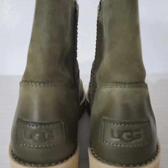 UGG Deconstructed Mini Zip Women’s Leather  Boots
Size: 10 Burnt Olive - Picture 7 of 8